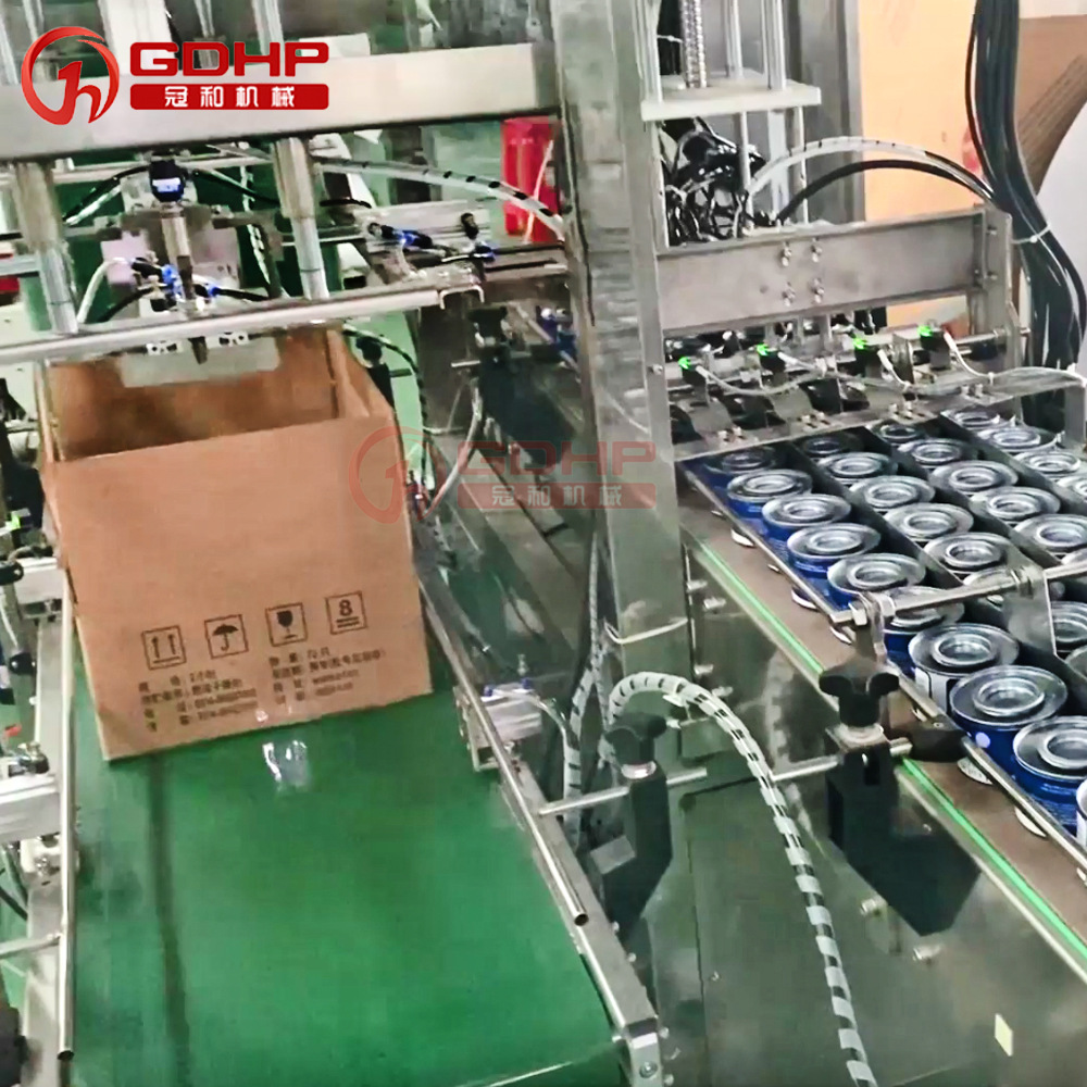 高速馬口鐵罐灌裝壓塞貼標(biāo)裝箱機(jī)生產(chǎn)線-5
